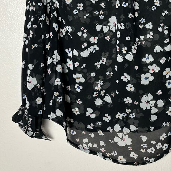 Cabi Delight Blouse Sheer Long sleeve Button Up Women's Small #6079 Black/White - Picture 13 of 16